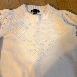French Connection Women’s Cream Sweater, M